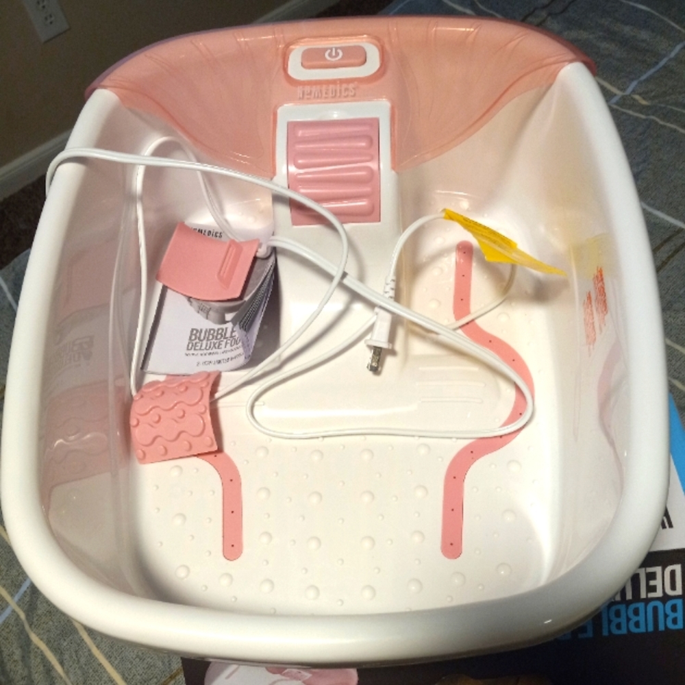 Massaging Footbath
